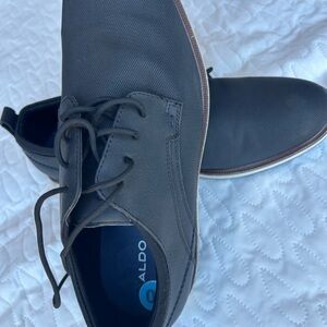 Aldo Men's Black Lace-Up Oxfords with Brown Trim